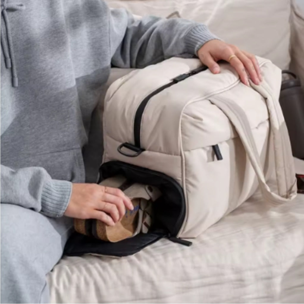 Bolso De Lona Acolchado Con Compartimento Para Zapatos